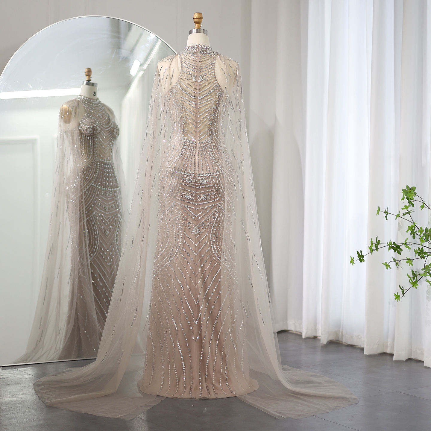 Luxury Evening Dress With Cape Sleeves Elegant High Neck Bridal